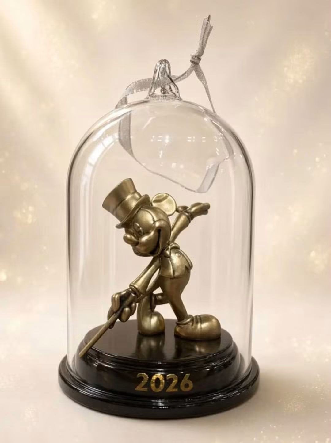 Disneyland Parijs Limited edition Mickey ornament, Ophalen of Verzenden, Mickey Mouse, Nieuw, Beeldje of Figuurtje