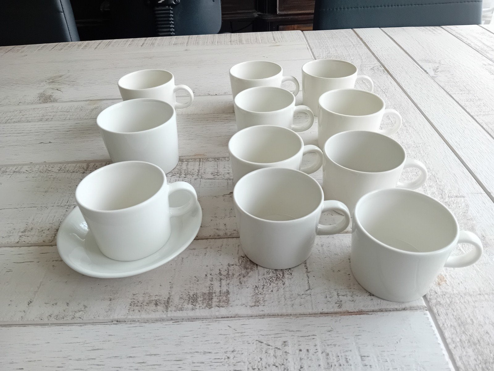 iittala en Arabia Teema 10 espresso kopjes suikerpot schotel, Ophalen of Verzenden, Zo goed als nieuw, Overige stijlen, Kop(pen) en/of Schotel(s)