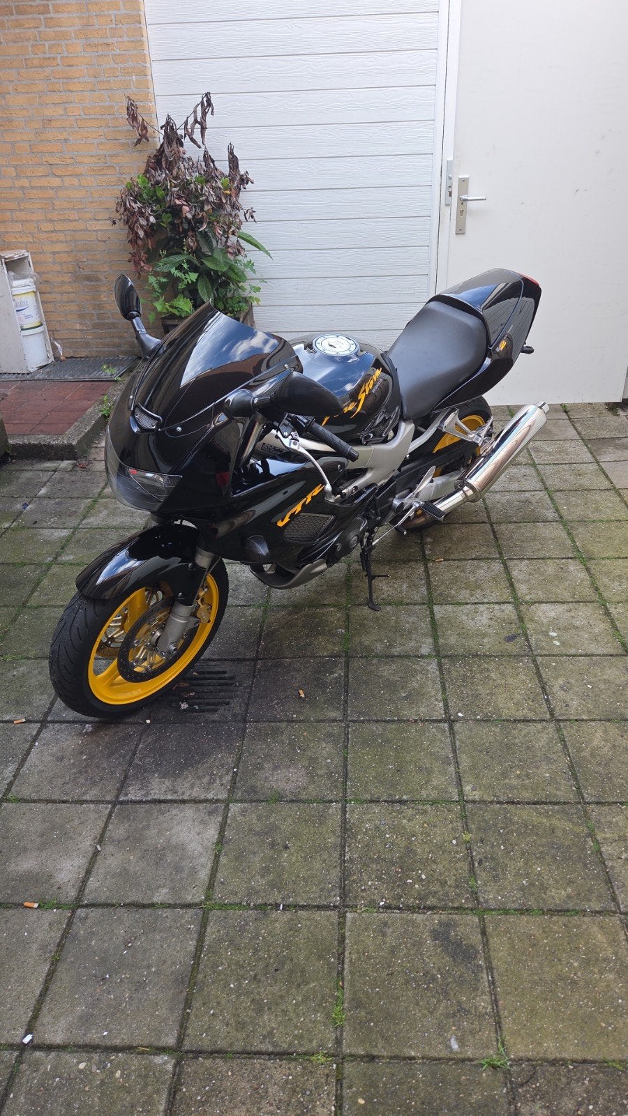 Originele uitlaten Honda VTR 1000 F Firestorm, Motoren, Onderdelen | Honda, Ophalen of Verzenden, Gebruikt