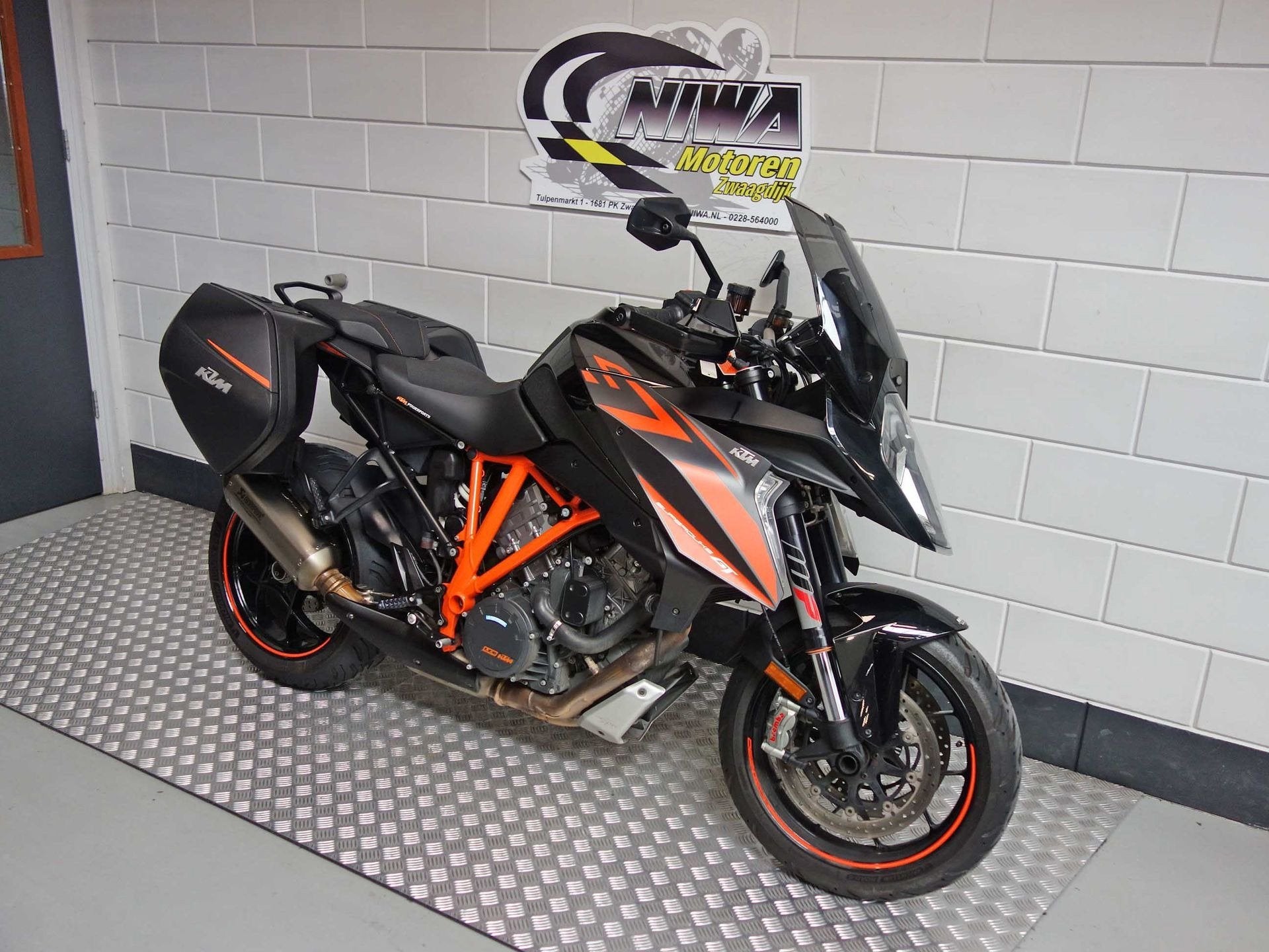 KTM 1290 SuperDuke GT ABS, ABS, Meer dan 35 kW, Overig, Gebruikt
