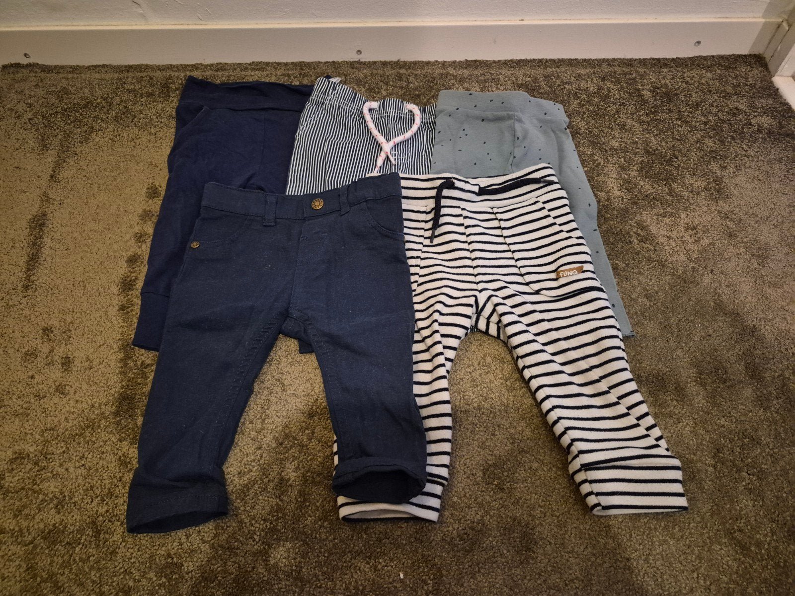 5 lange broekjes maat 68, Kinderen en Baby's, Babykleding | Maat 68, Ophalen of Verzenden, Zo goed als nieuw, Jongetje, Broekje