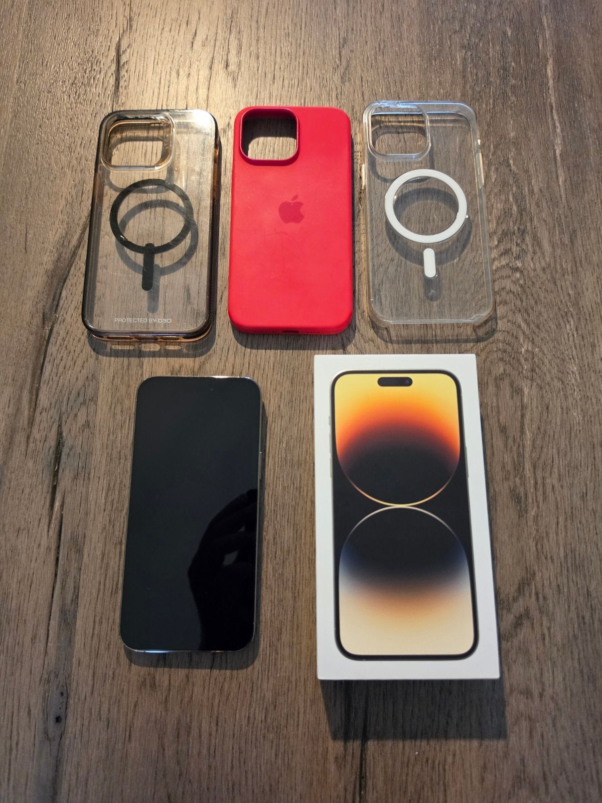 iPhone 14 Pro Max 256GB Gold met 3 hoesjes 77%, Telecommunicatie, Mobiele telefoons | Apple iPhone, 256 GB, 77 %, Ophalen of Verzenden