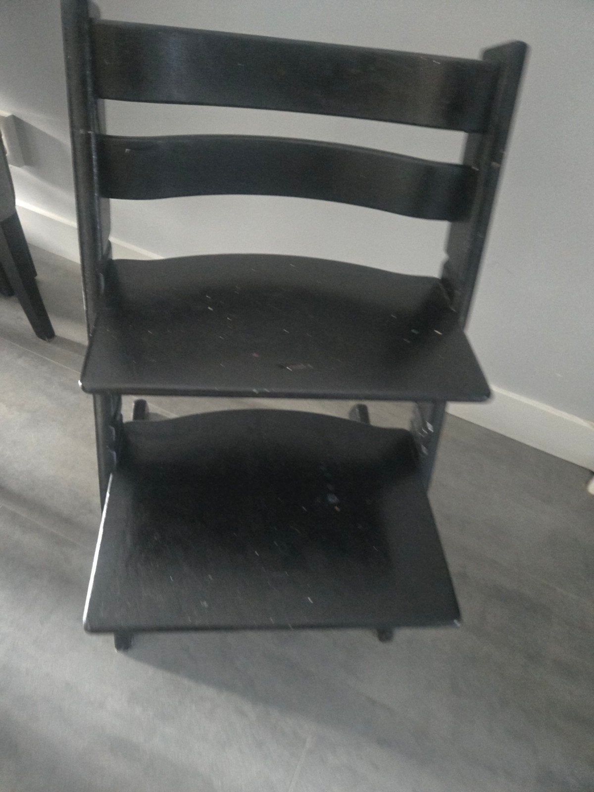 Stokke Tripp Trapp kinderstoel - Zwart, Kinderen en Baby's, Kinderstoelen, Ophalen, Gebruikt, Meegroeistoel