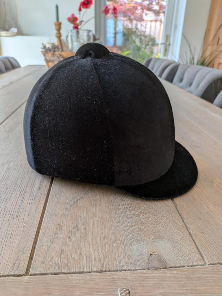 Horka Paardrijcap helm paardrijden voor kinderen, zwart, Dieren en Toebehoren, Paardrijkleding, Ophalen of Verzenden, Zo goed als nieuw