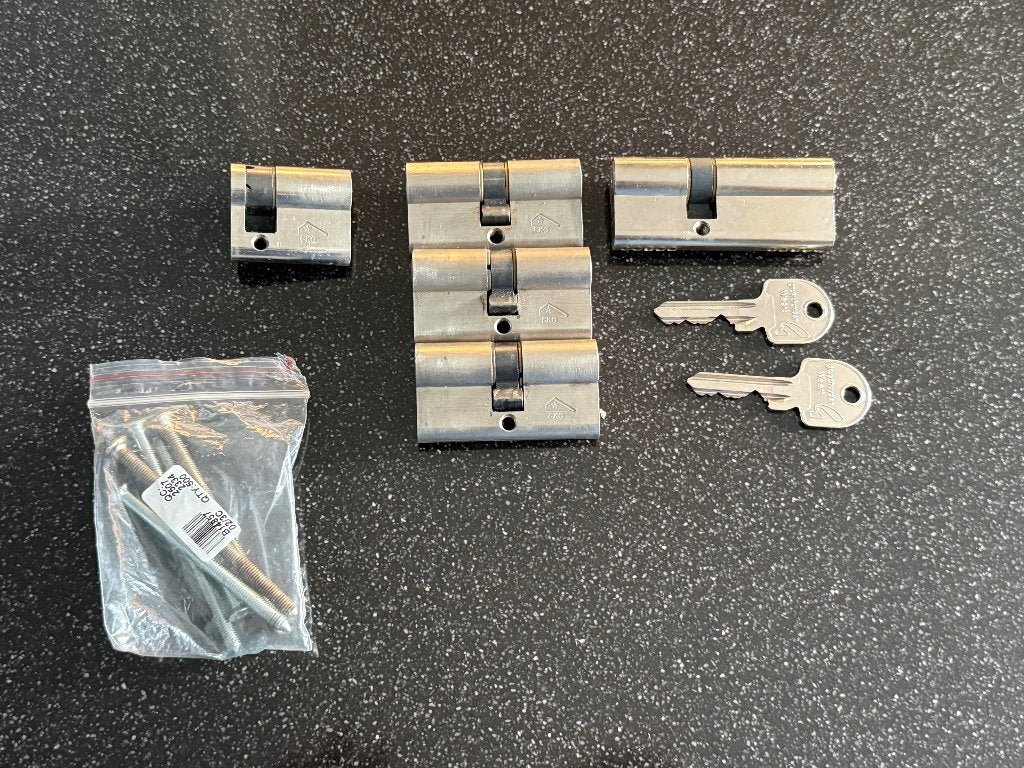 Abus 5 gelijksluitende cilinders, Ophalen of Verzenden, Gebruikt, Slot