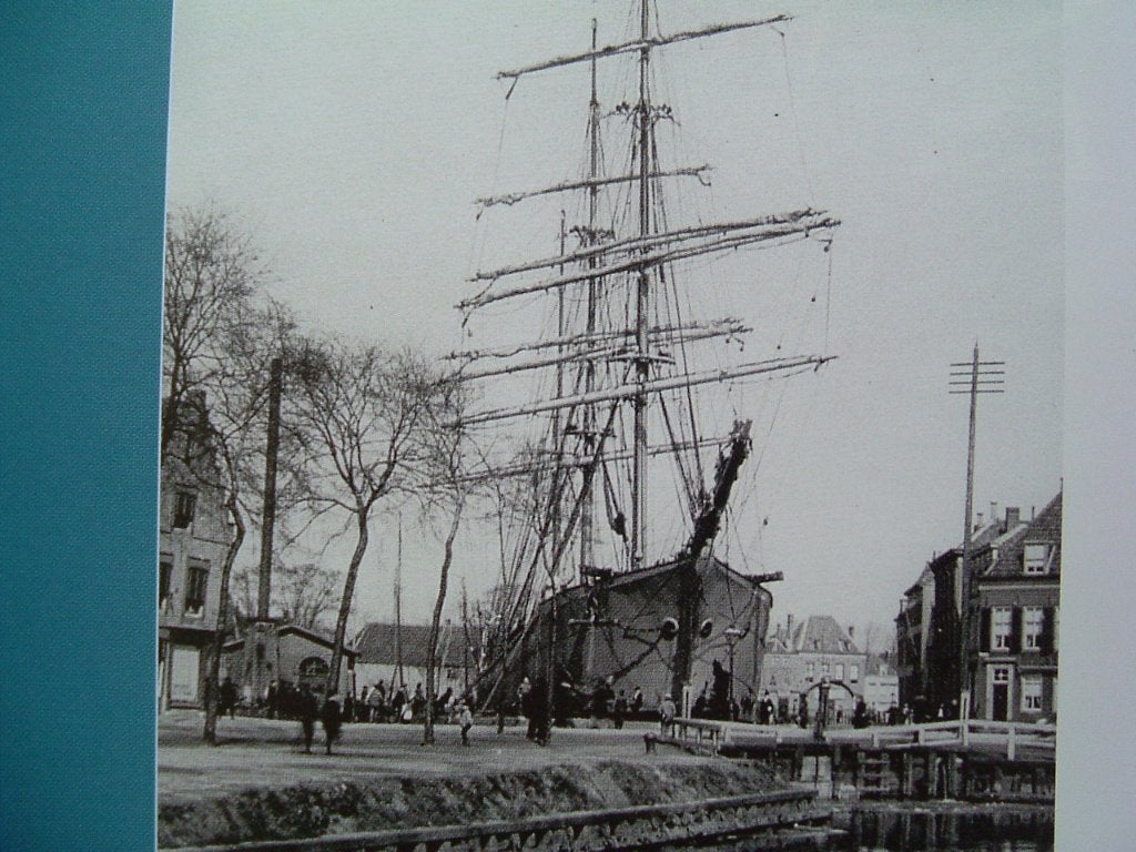 Maritieme geschiedenis van Zeeland., Ophalen of Verzenden, Gelezen, J. Kuipers