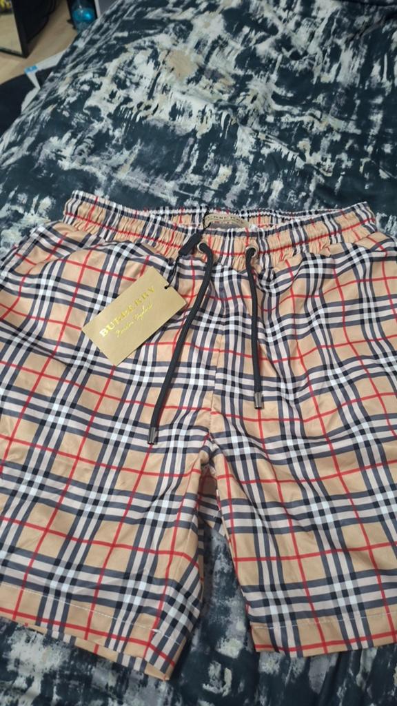 Burberry short zomer, nieuw met label, Kleding | Heren, Beige, Nieuw, Overige maten, Ophalen of Verzenden
