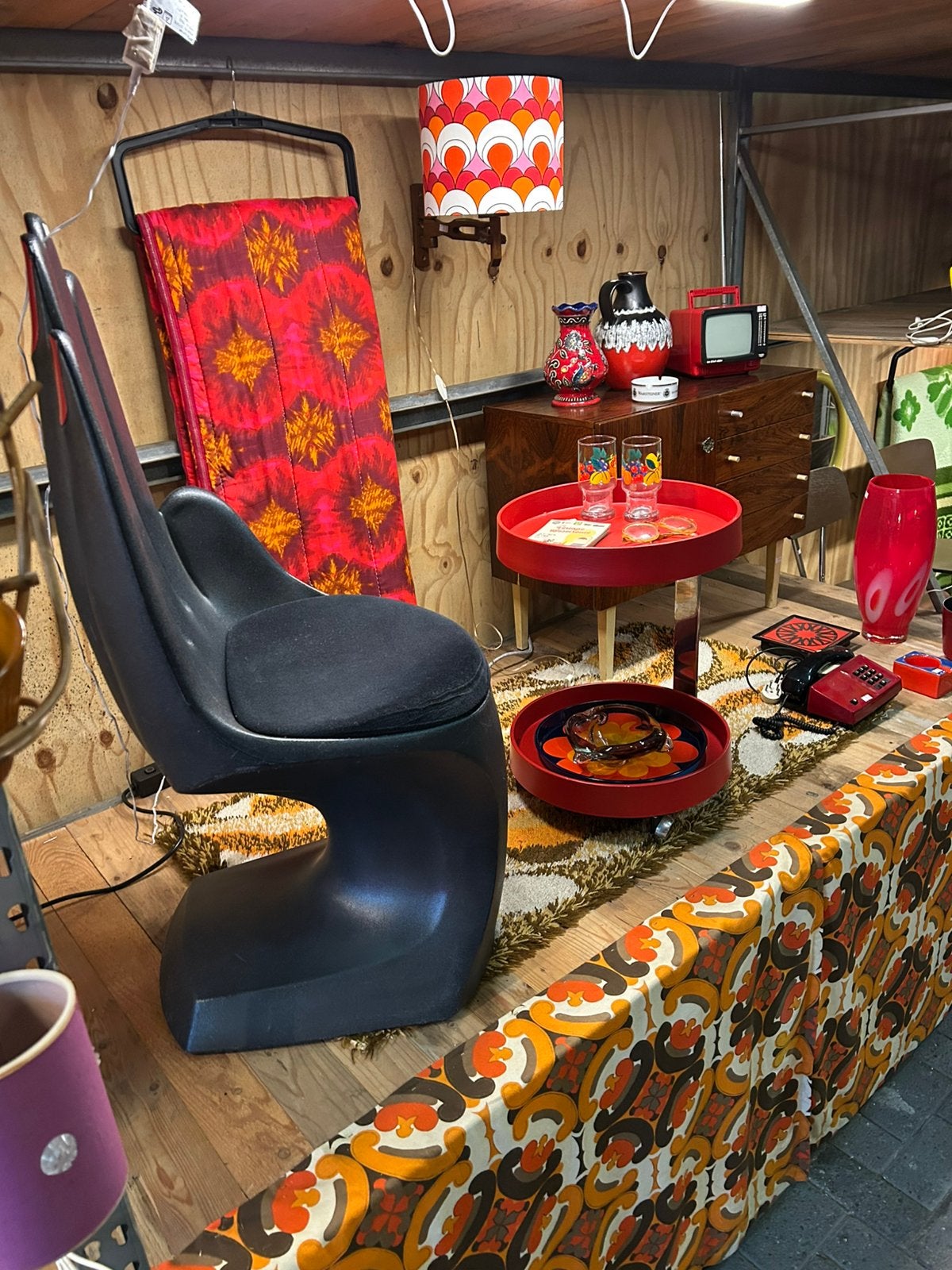 Vrijdag vintage shoppen bij Vire Bathmen, Ophalen, Huis en Inrichting