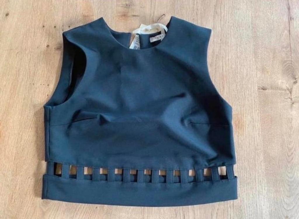 Nikkie Lotti Dress Zwart top Maat 32, Zwart, Nieuw, Ophalen of Verzenden, Zonder mouw