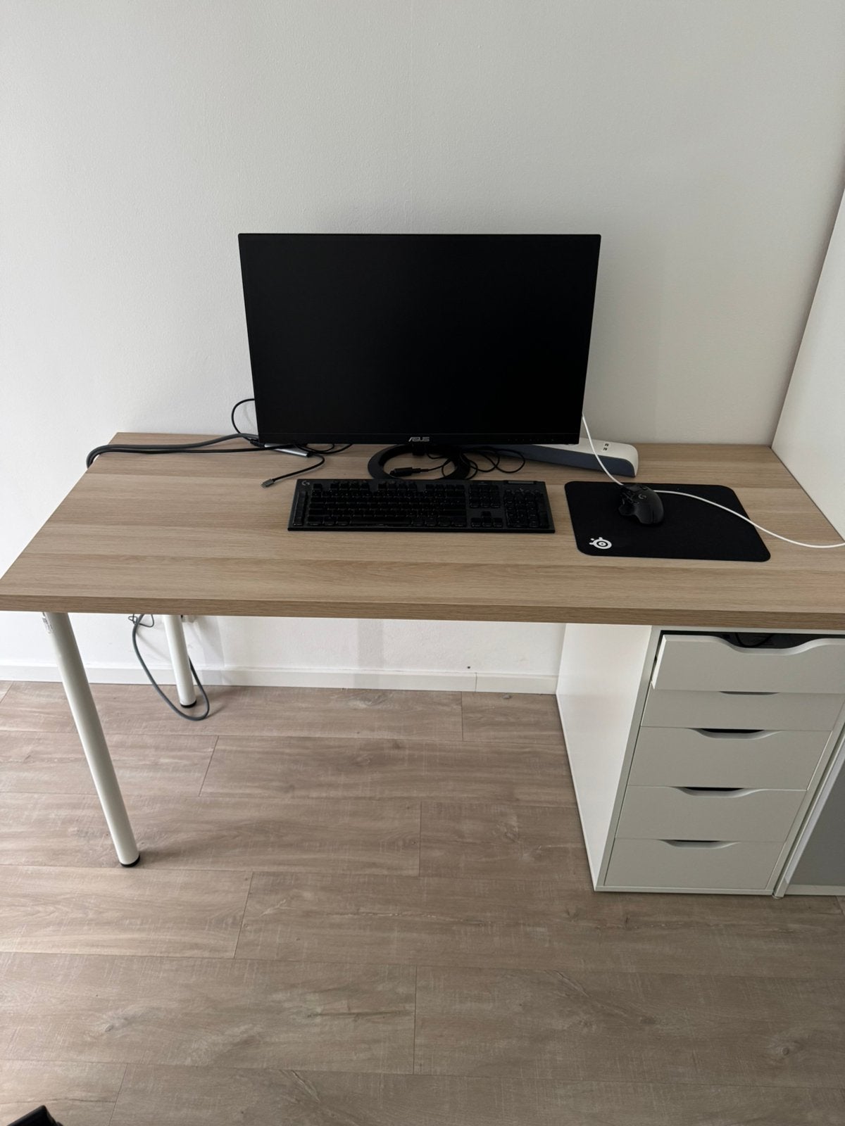 Ikea Desk + Ikea Alex drawers, Ophalen