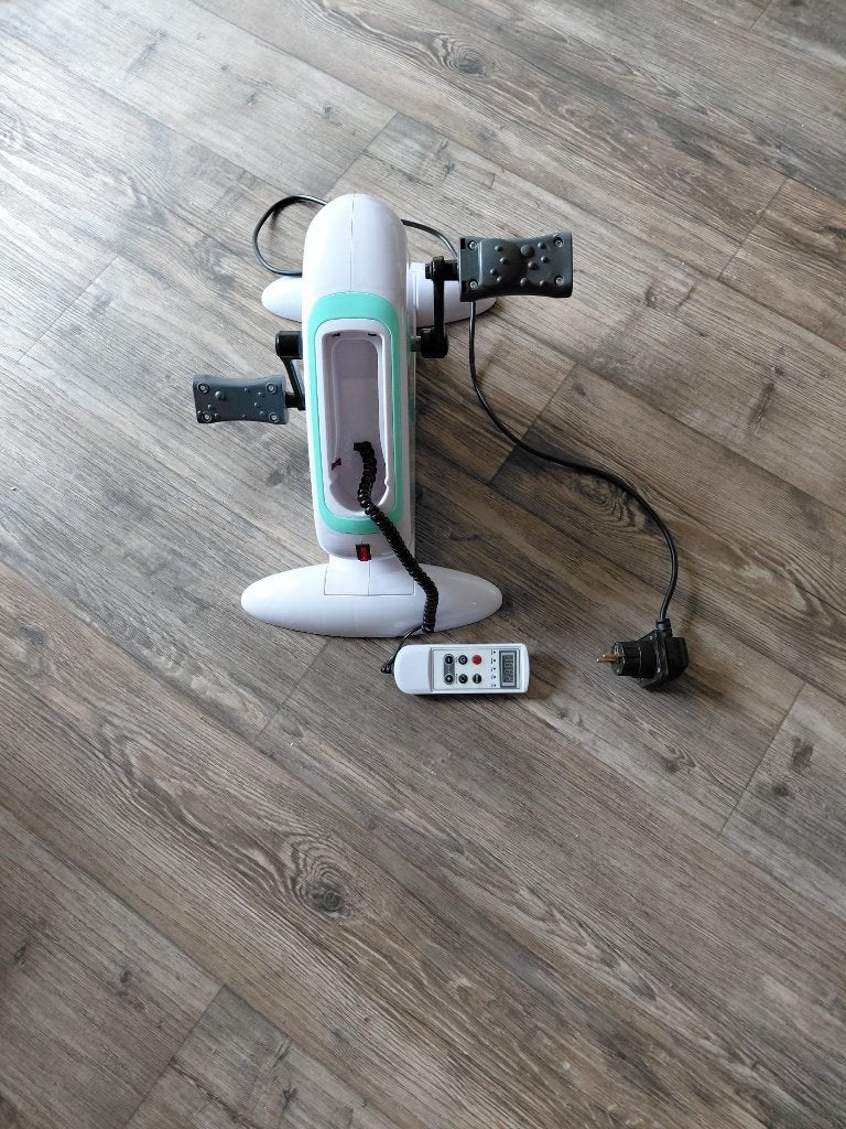 Mini Hometrainer / Fietstrainer met Afstandsbediening, Ophalen of Verzenden, Zo goed als nieuw, Benen, Overige typen