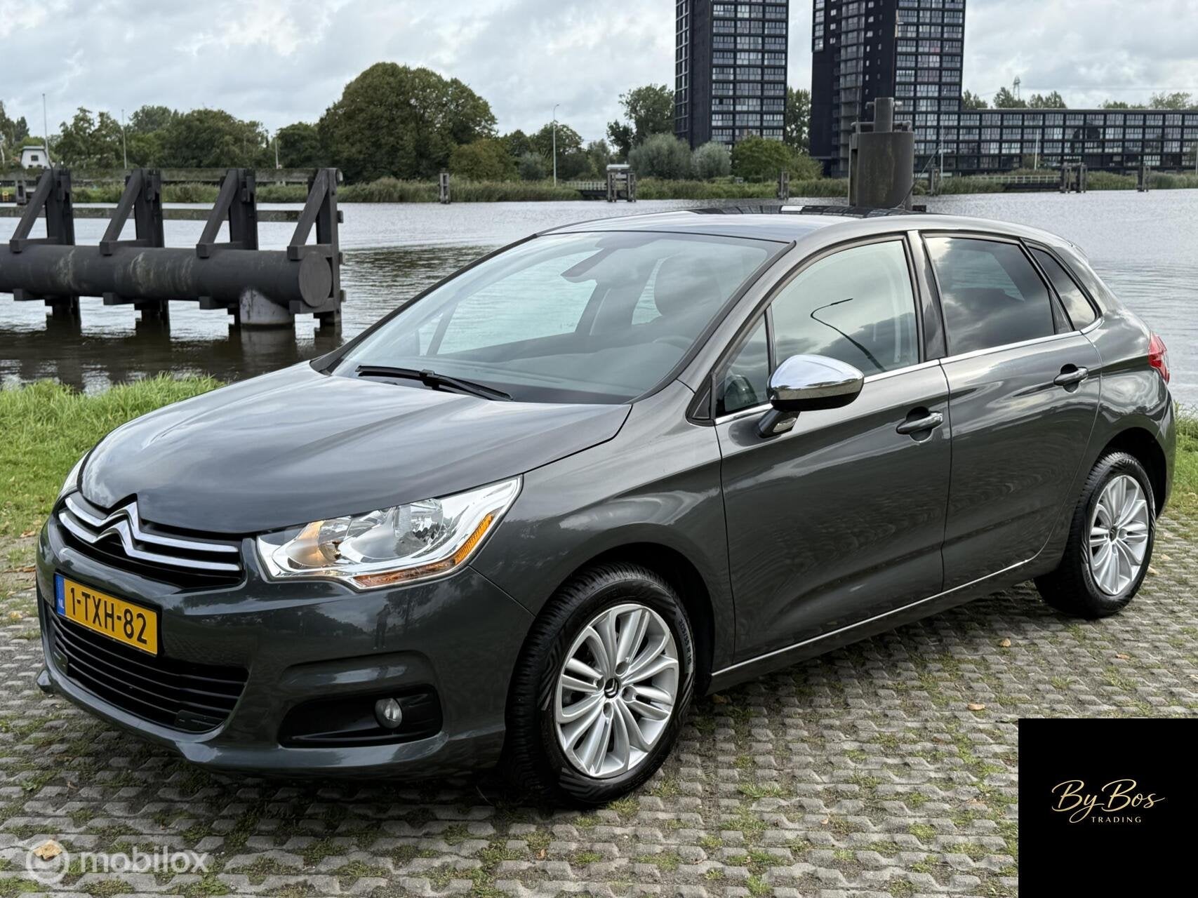 Citroen C4 1.2 Exclusive 1e Eig Dealer. Navi Clima Cruise PD, Auto's, Euro 6, 1199 cc, Origineel Nederlands, Bedrijf