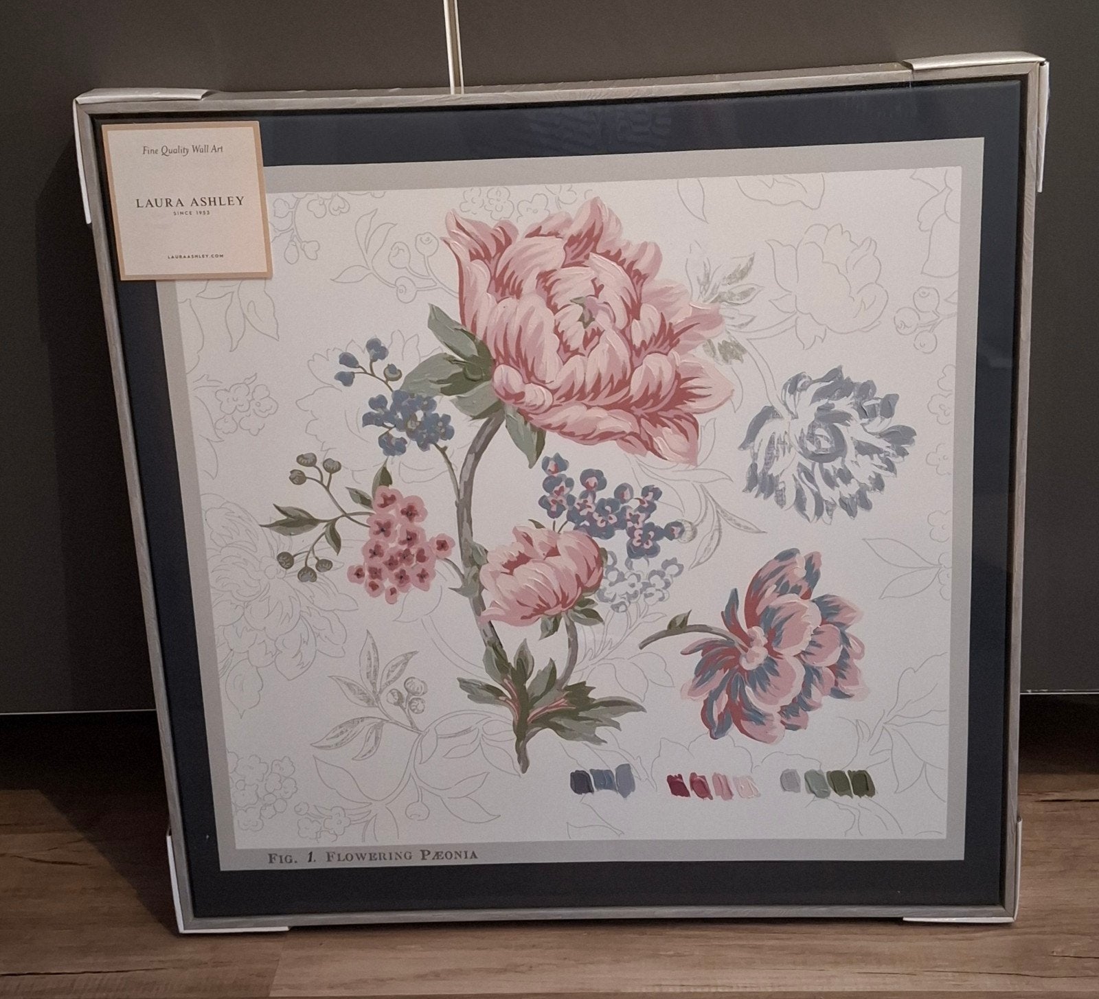 Laura Ashley Tapestry Floral Schilderij 60x60 cm, Ophalen, 50 – 75, Nieuw, Schilderij
