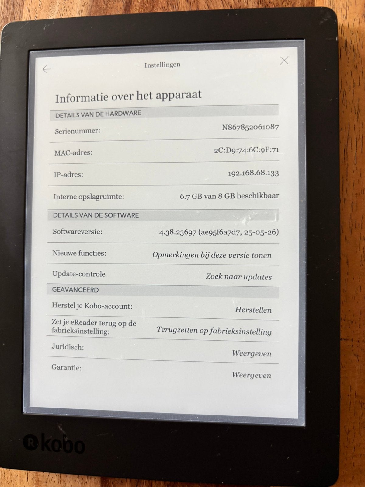 Kobo aura h2o 2e generatie, in goede staat, Computers en Software, Ophalen of Verzenden, Zo goed als nieuw, 7 inch, 8 GB