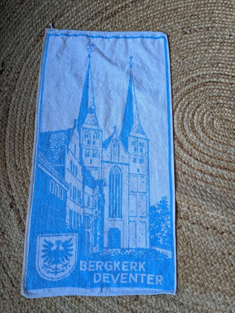 Vintage handdoek van de Bergkerk in Deventer, Ophalen of Verzenden, Gebruikt, Blauw, Handdoek