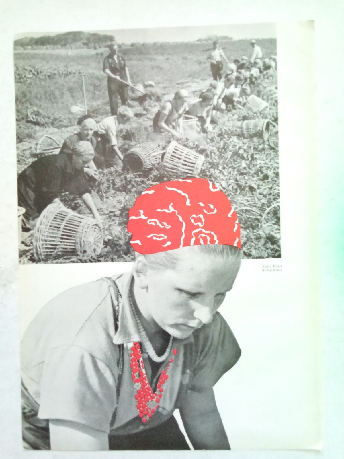 Paul Schuitema Fotomontage 1940, Ophalen of Verzenden, 1940 tot 1960, Tijdschrift