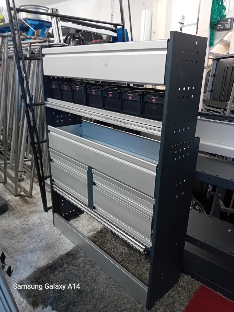 Würth gereedschapskast voor bestelwagen, Ophalen