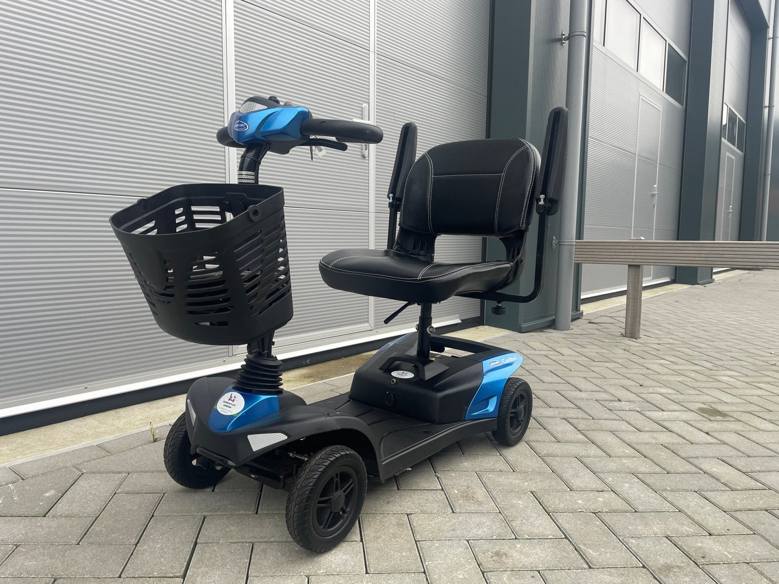 Opvouwbare scootmobiel Invacare colibri, Diversen, Brommobielen en Scootmobielen, Invacare, Invacare, Invacare, Ophalen of Verzenden