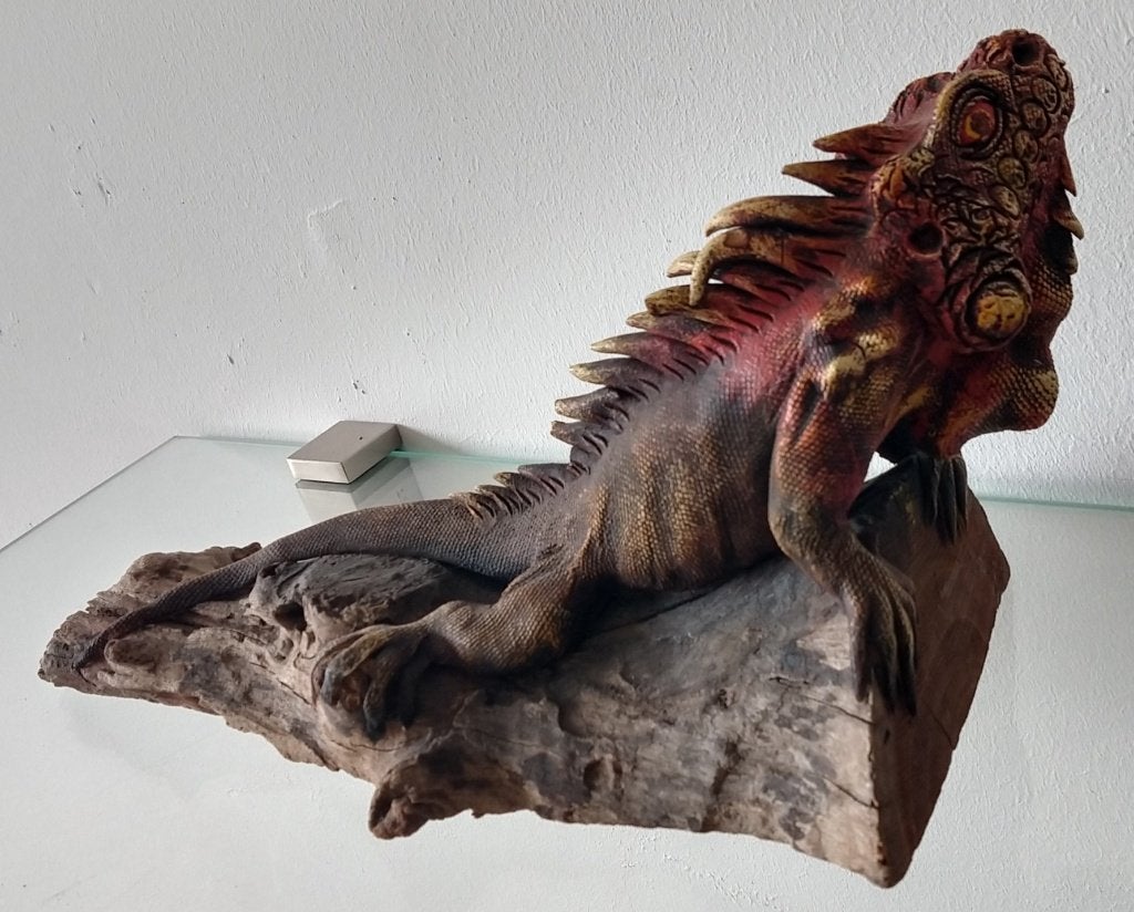 houtsnijwerk leguaan, hout sculptuur, volgnr 41, Overige onderwerpen, Houtsnijwerk, Handgemaakt, Ophalen of Verzenden