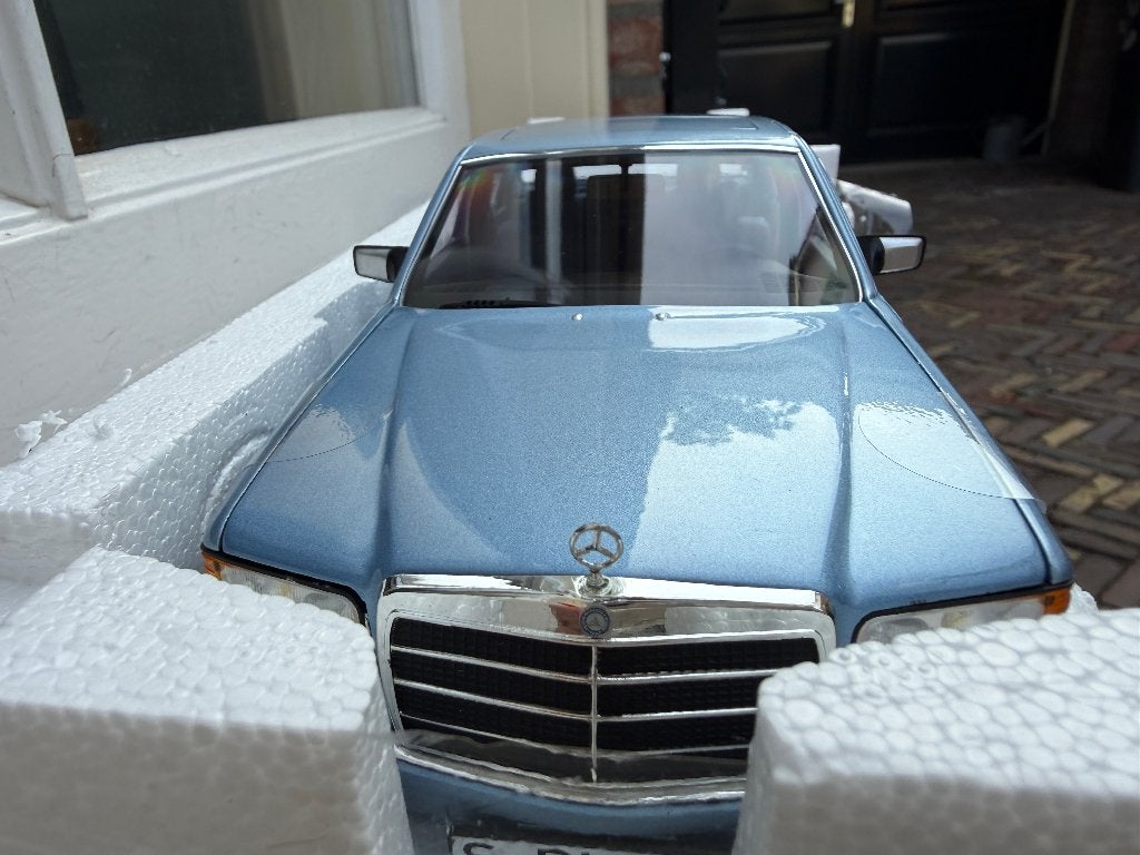 1:18 Mercedes W126 560 SEL Pearl Blue 1991 Norev 183464, Auto, Norev, 70-72 Av. de Bohlen, Vaulx-en-Velin, 69120, France, Norev