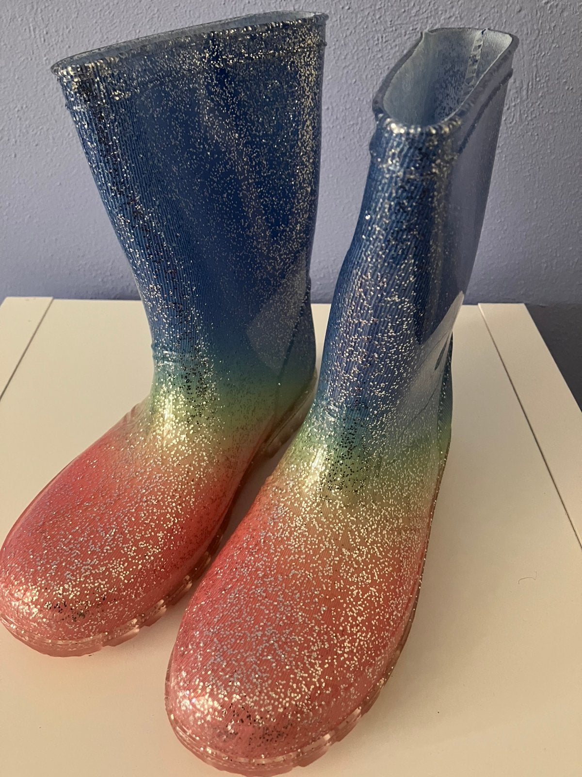 Nieuwe regenlaarzen laarzen glitter regenboog 34, Ophalen of Verzenden, Zo goed als nieuw, Meisje, Laarzen