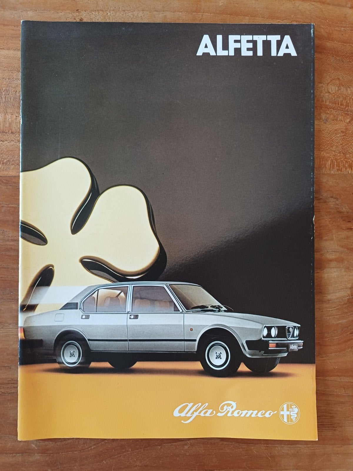 Alfa Romeo Alfetta folder uit 1983, Alfa Romeo, Ophalen of Verzenden, Zo goed als nieuw, Alfa Romeo