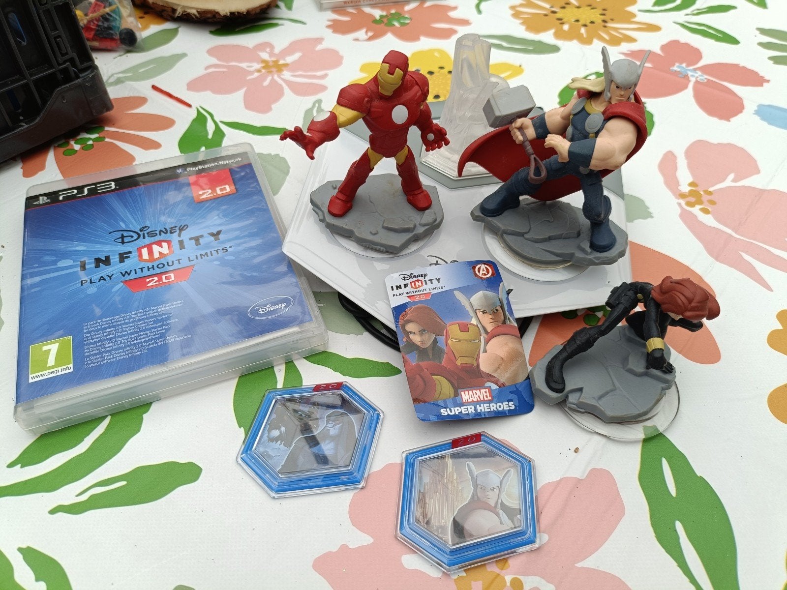 Disney Infinity 2.0 PS3 met Marvel Super Heroes figuren, Avontuur en Actie, Gebruikt, 1 speler, Eén computer