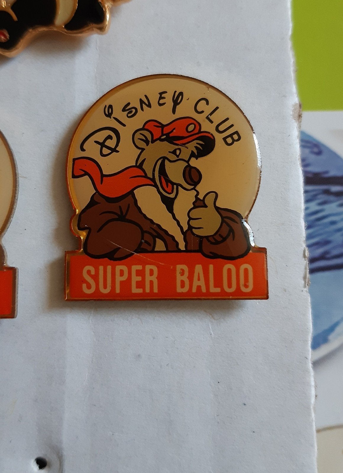 Pin Disney Club super Baloo, Ophalen of Verzenden, Nieuw, Figuurtje, Speldje of Pin