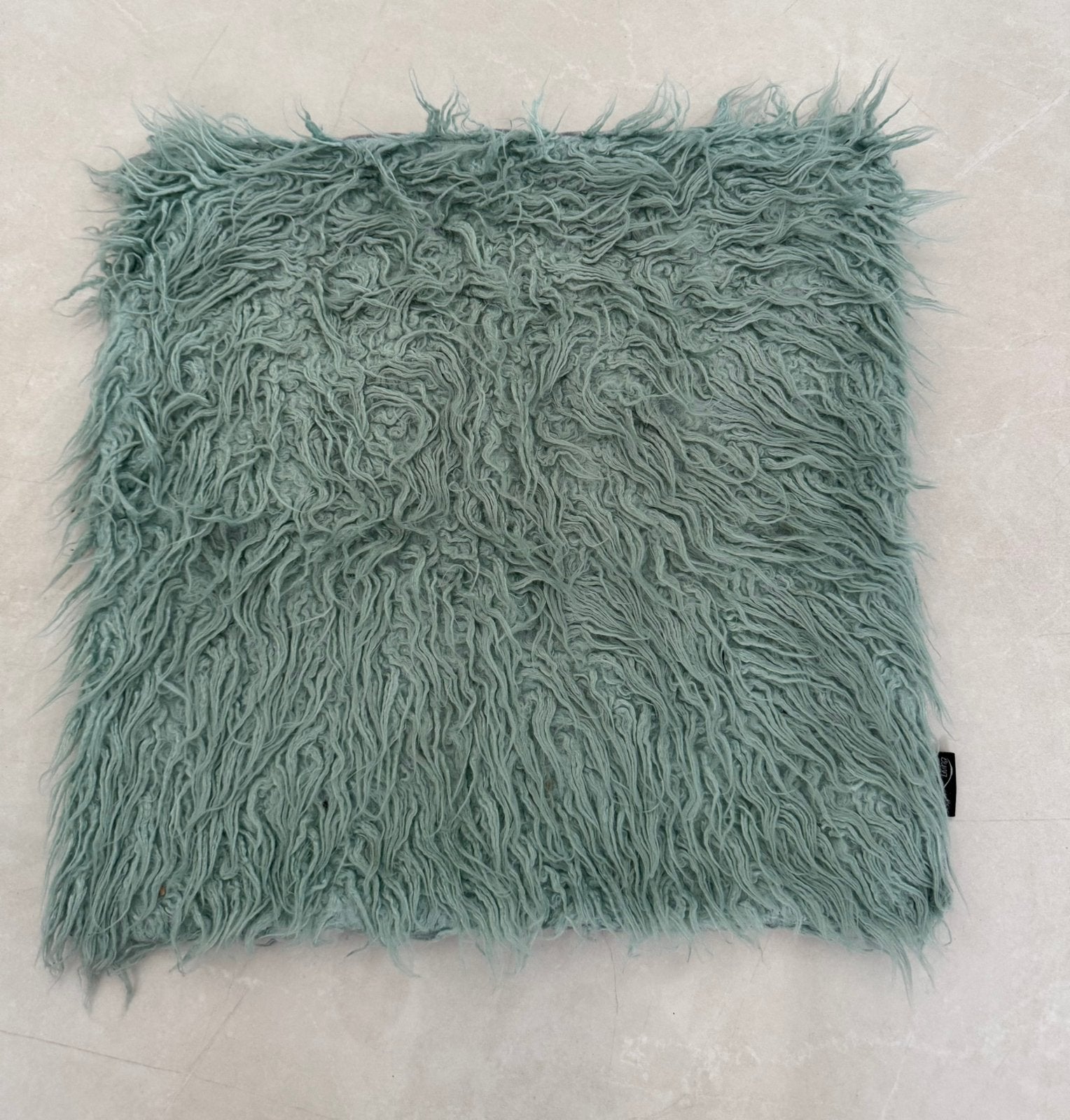Mint groen harige kussenhoes 43 x 43 cm, Gebruikt, Ophalen of Verzenden, Groen, Unique Living