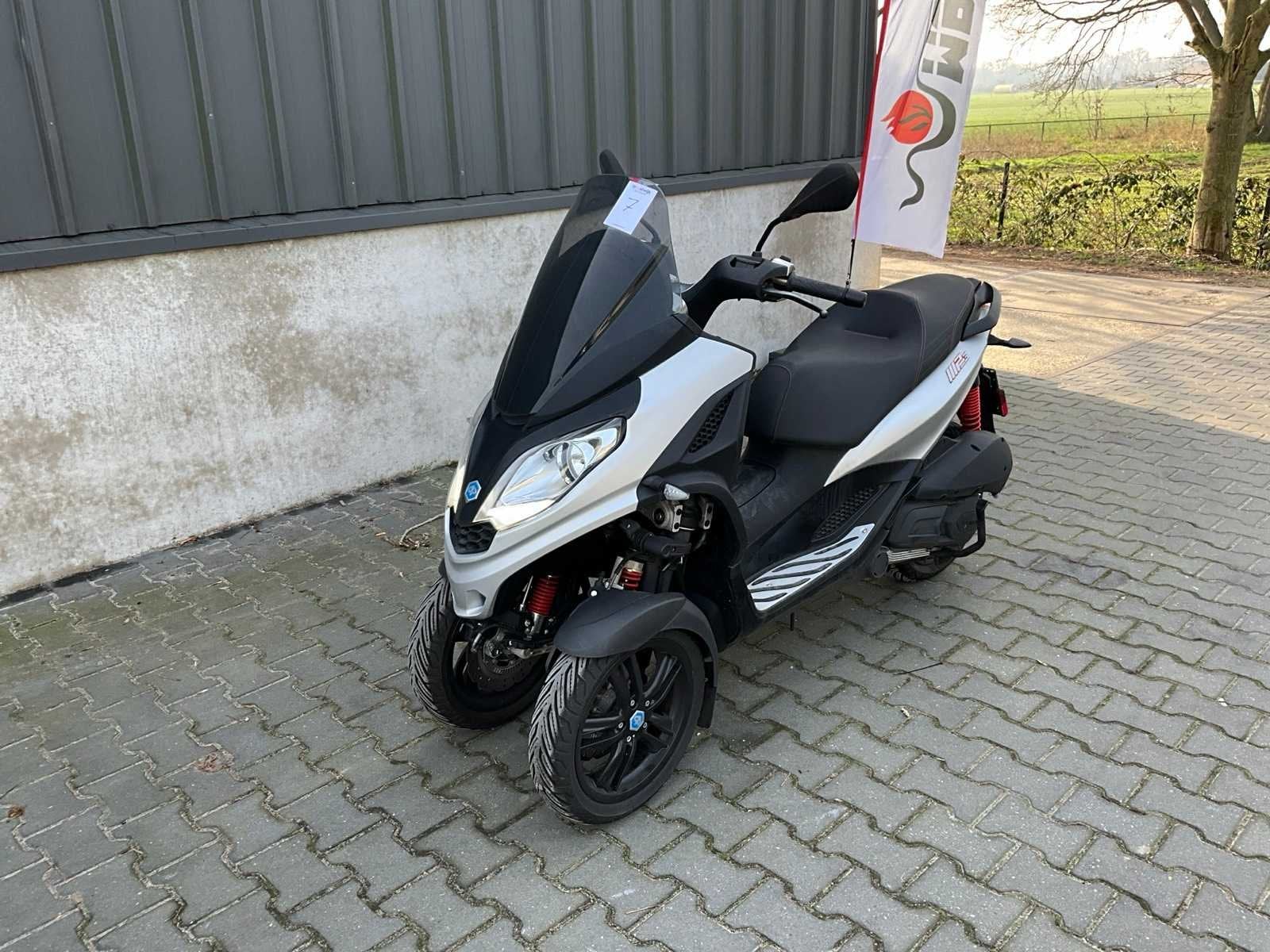2023 Piaggio MP3 300 sport 3 wiel Motorfiets, Motoren, Bedrijf, Overig