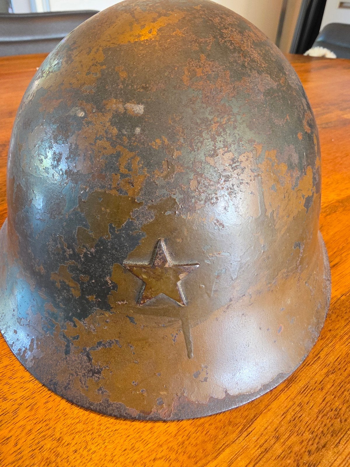 Originele Japanse Type 90 Legerhelm WO2, Verzamelen, Verzenden, Landmacht, Azië, Helm of Baret