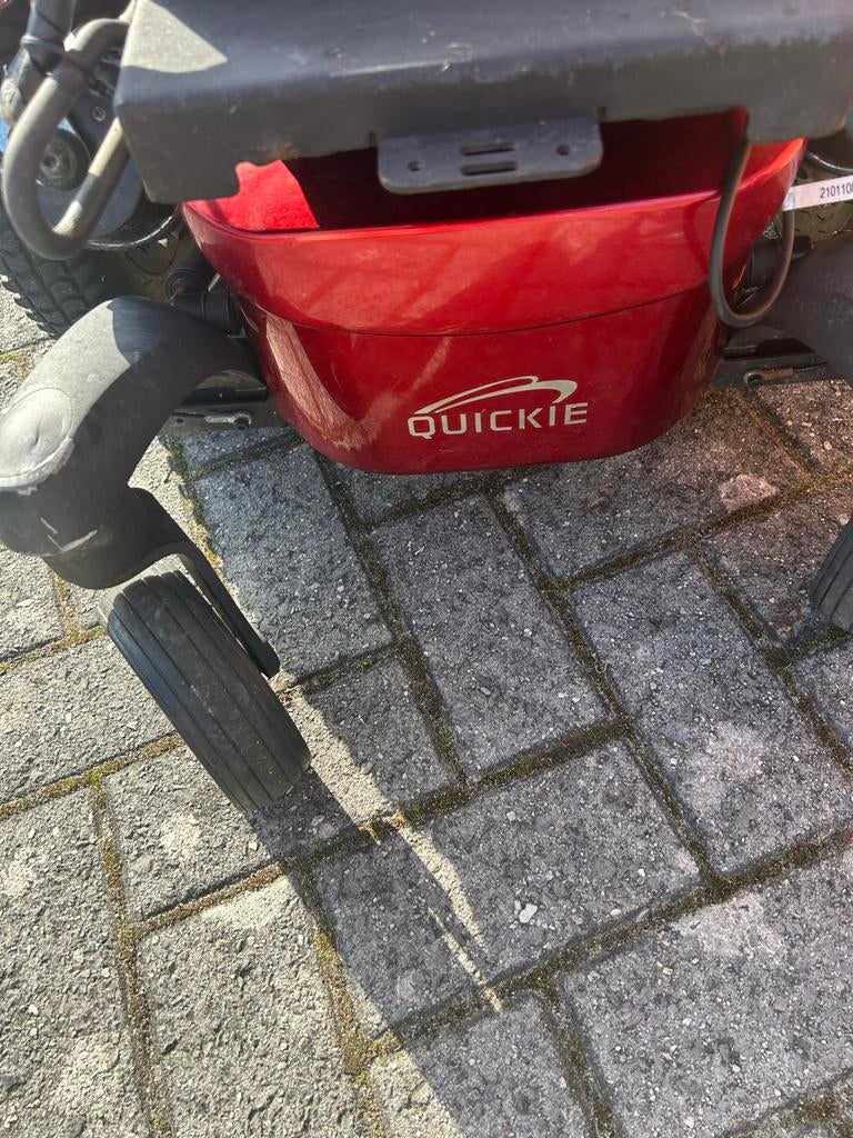 Elektrische rolstoel Quickie, Diversen, Rolstoelen, Ophalen of Verzenden, Gebruikt, Elektrische rolstoel