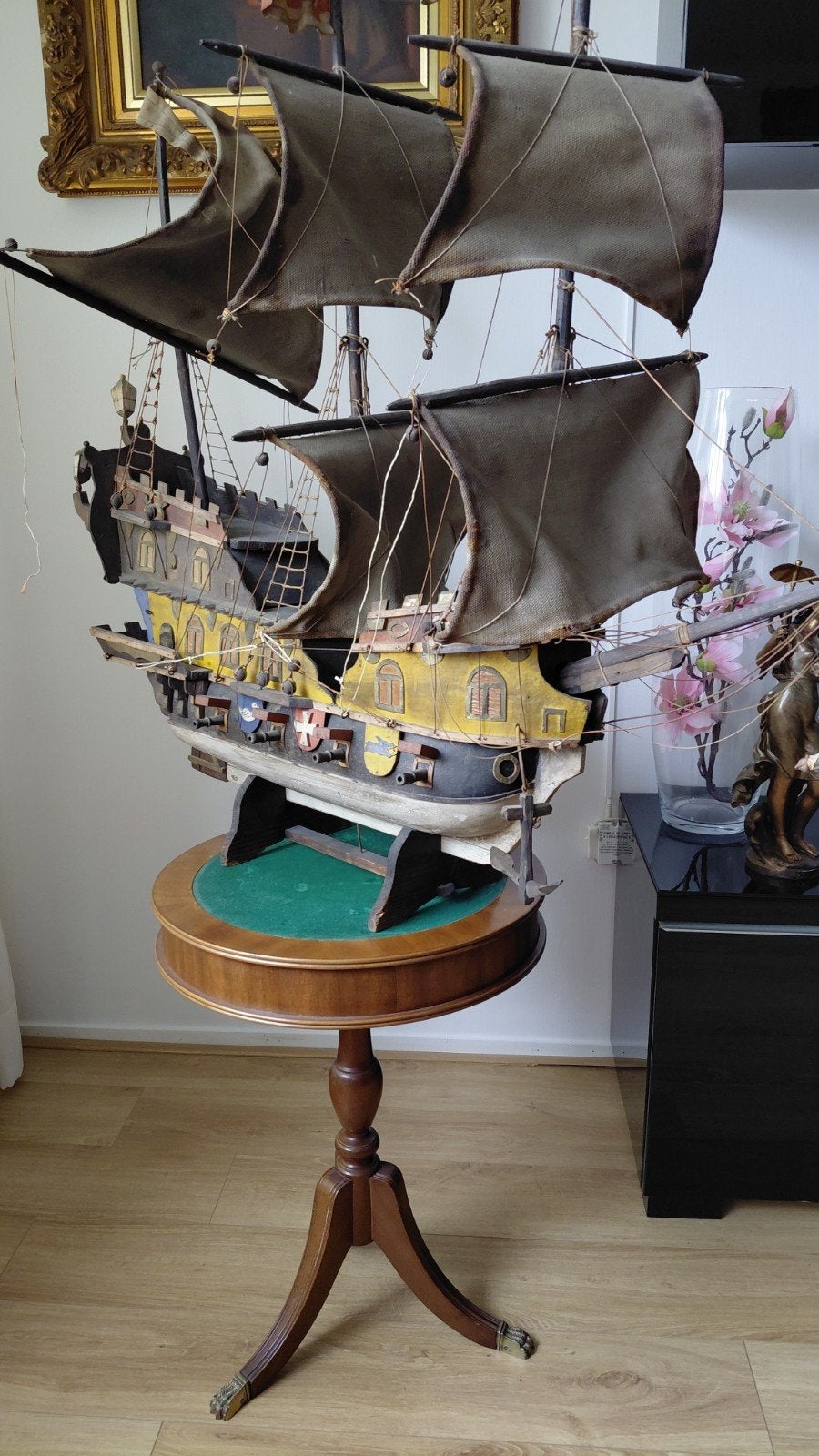 Gedetailleerd scheepsmodel - Antiek zeilschip, Hobby en Vrije tijd, Modelbouw | Boten en Schepen, Ophalen, Gebruikt, Groter dan 1:32