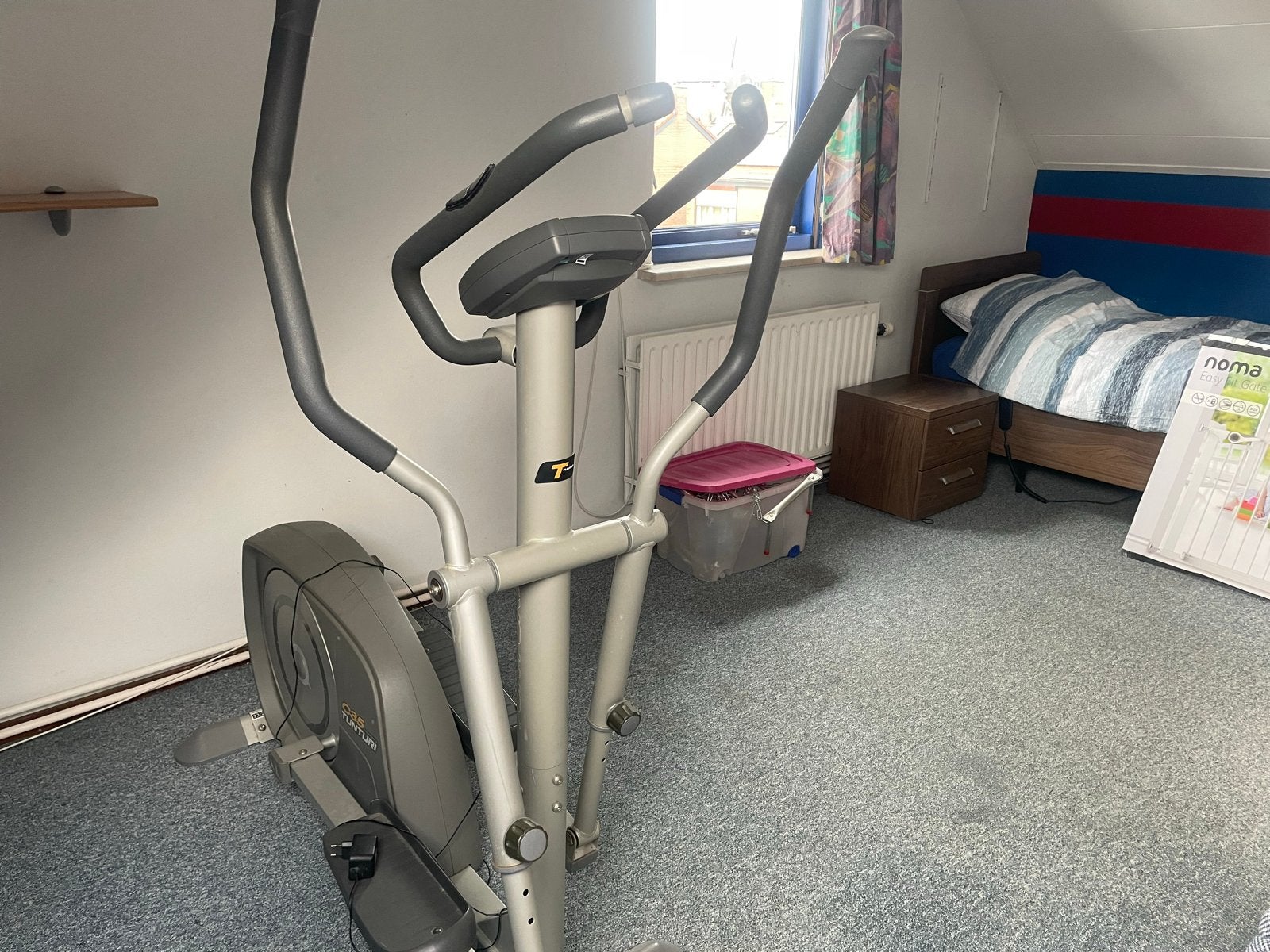 Tunturi C35 Crosstrainer - Perfect voor Thuis Workouts, Ophalen, Gebruikt, Armen, Crosstrainer