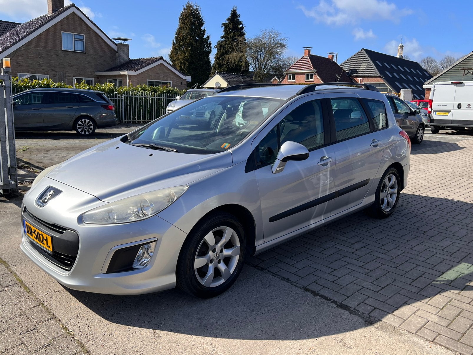 Peugeot 308 1.6 Hdif 68KW SW 2012 Grijs, Auto's, Peugeot, Voorwielaandrijving, 4 cilinders, 1353 kg, 92 pk