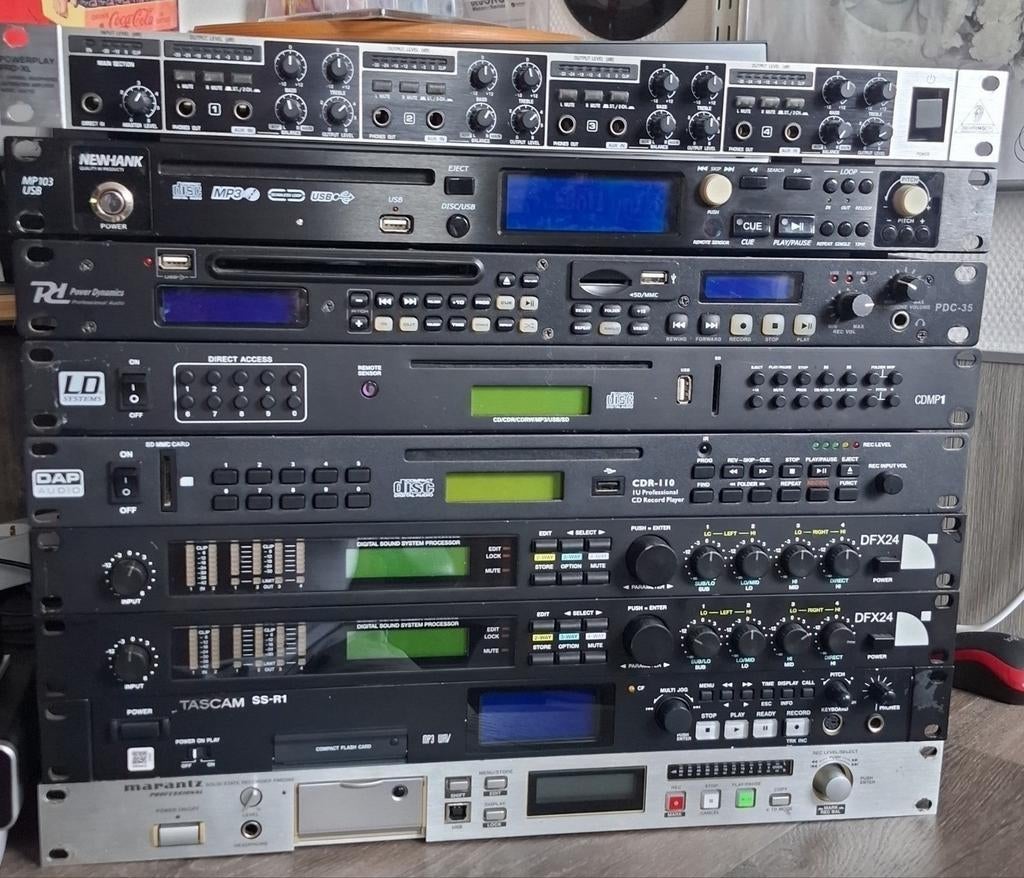 Diverse professionele audio-apparatuur (rackmount), Muziek en Instrumenten, Mengpanelen, Ophalen of Verzenden, Gebruikt, 20 kanalen of meer