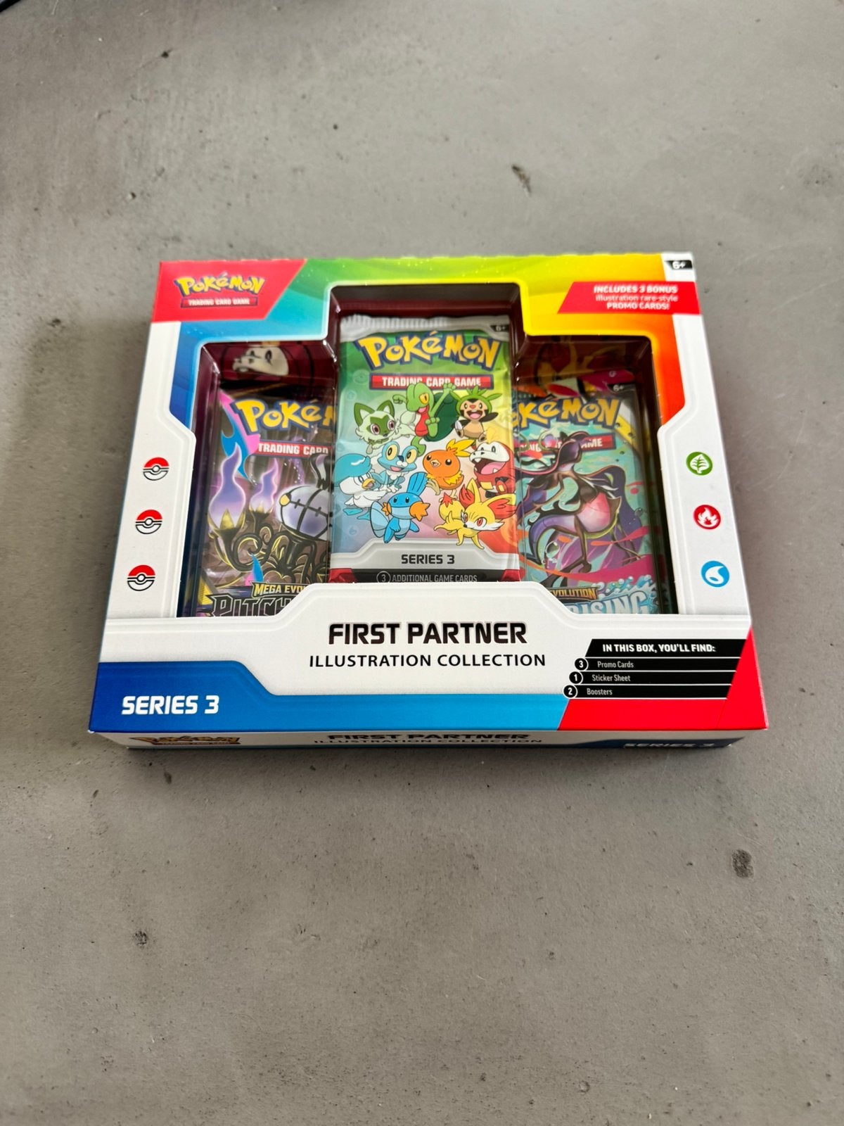 Pokemon first partner series 3, Hobby en Vrije tijd, Ophalen of Verzenden, Nieuw, Boosterbox, Foil