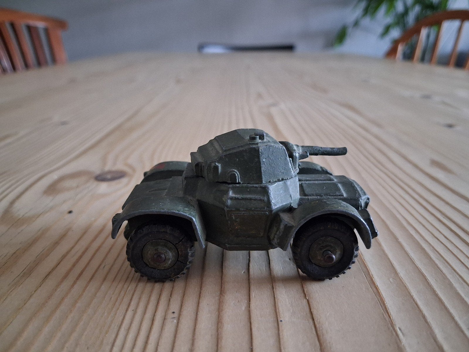 Dinky Toys  Armoured Car, Ophalen of Verzenden, Gebruikt, Onderdeel