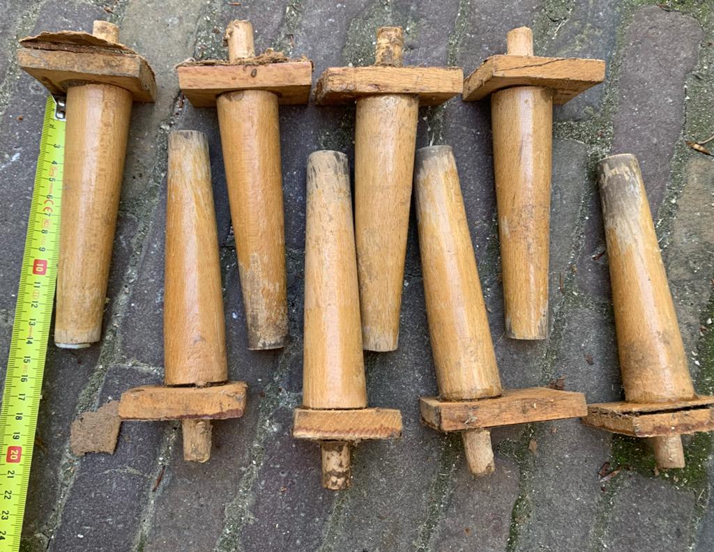 Retro houten pootjes.  8 stuks. Diy nachtkastje vintage, Retro, vintage, Tafelpoot, Minder dan 50 cm, Gebruikt