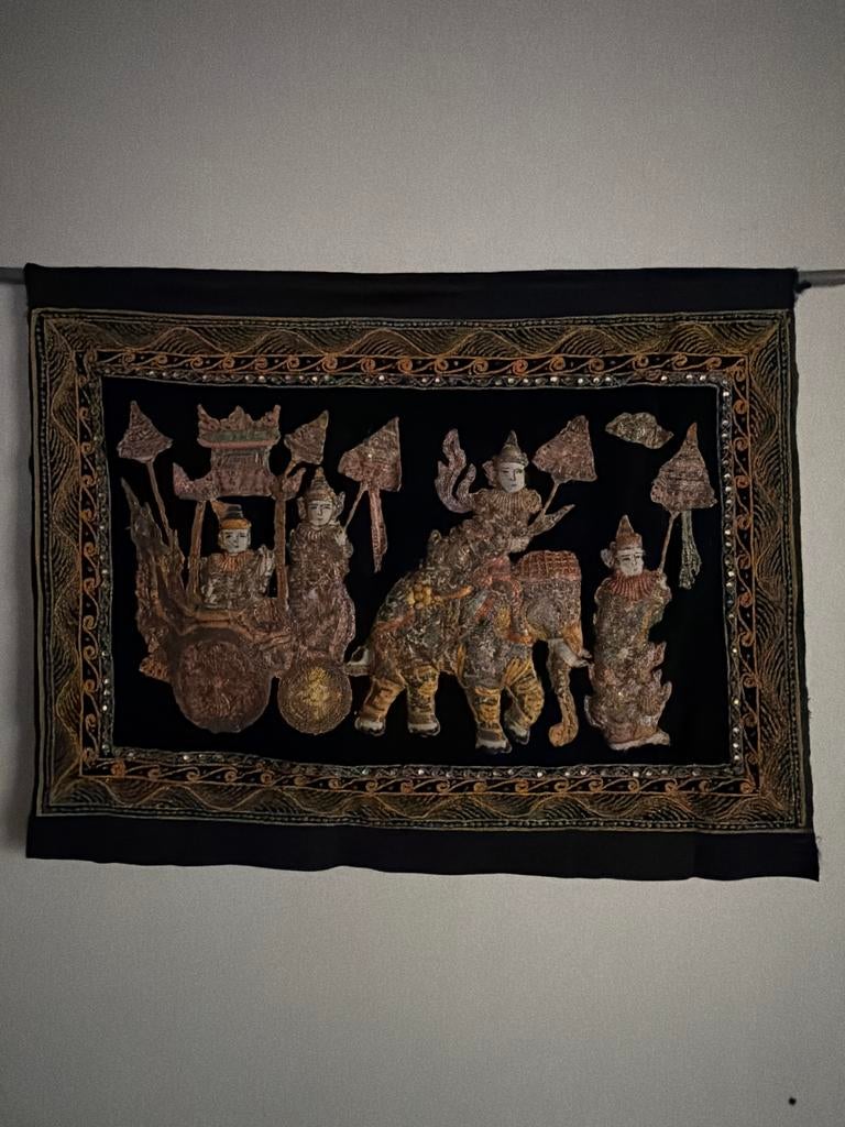 Vintage Aziatisch wandkleed met olifant en figuren 86x67cm, Antiek en Kunst, Ophalen of Verzenden