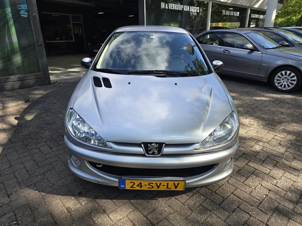 Peugeot 206 1.4 Air-line 3 | 1E EIGENAAR | NIEUWE APK | AIRC, Auto's, Peugeot, Voorwielaandrijving, Stof, 31 €/maand, 4 cilinders