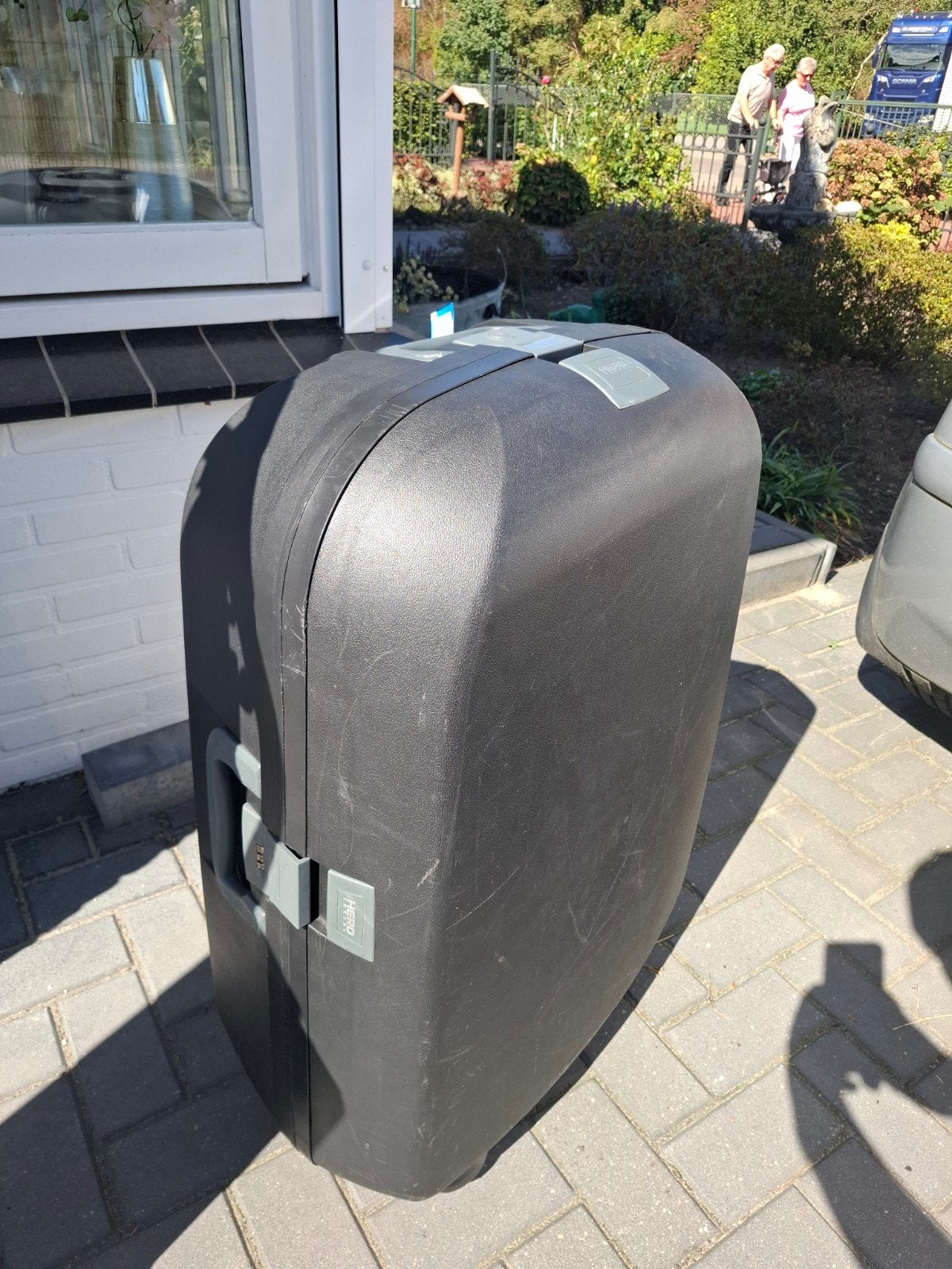 Grote reiskoffer, Ophalen, Hard kunststof