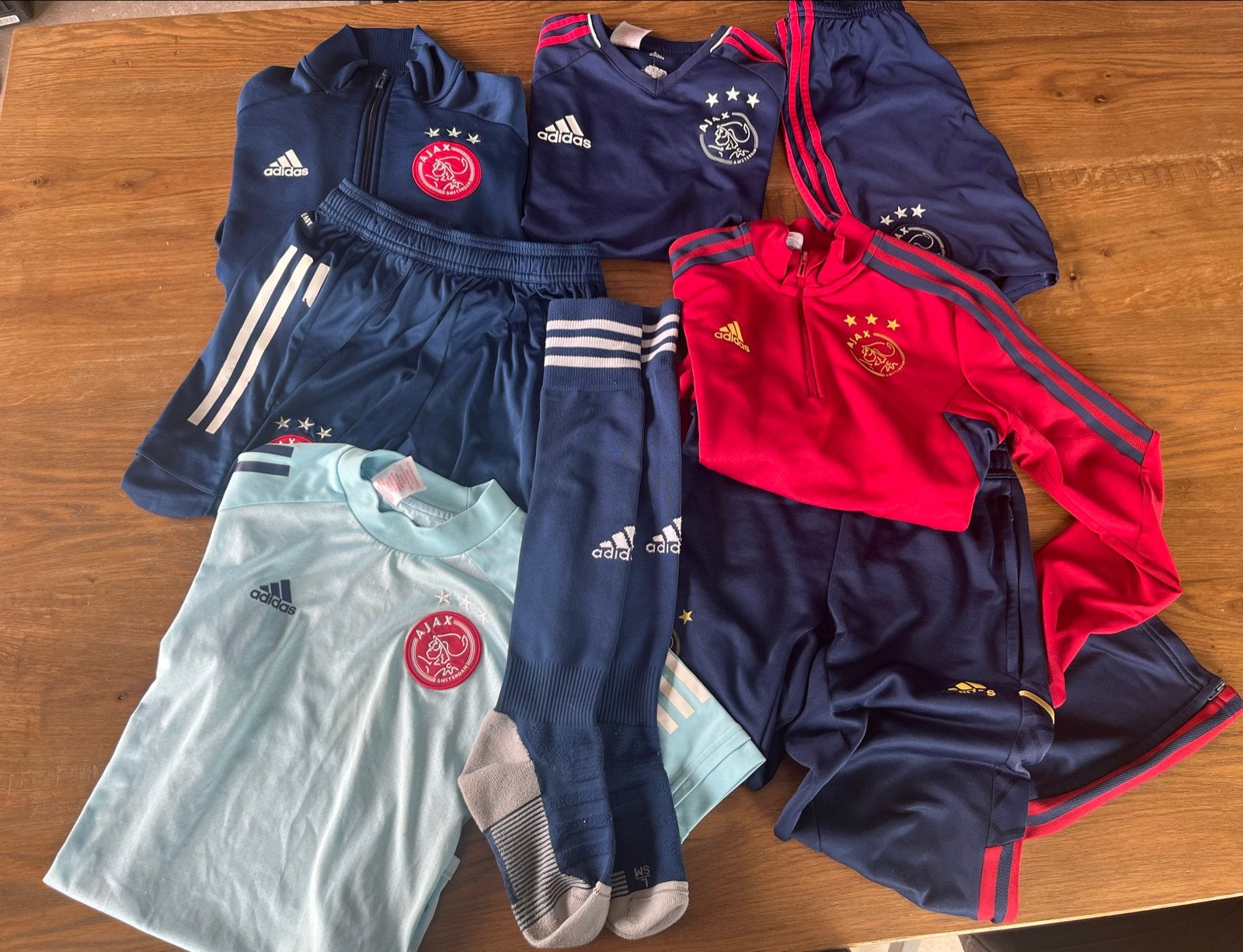 Ajax kledingpakket voor jongens, maat 152-164, Ophalen of Verzenden, Gebruikt, Jongen