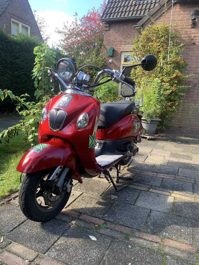 Rode Retro La Souris Grande Scooter, Ophalen, Gebruikt, LA-SOURIS, Maximaal 45 km/u
