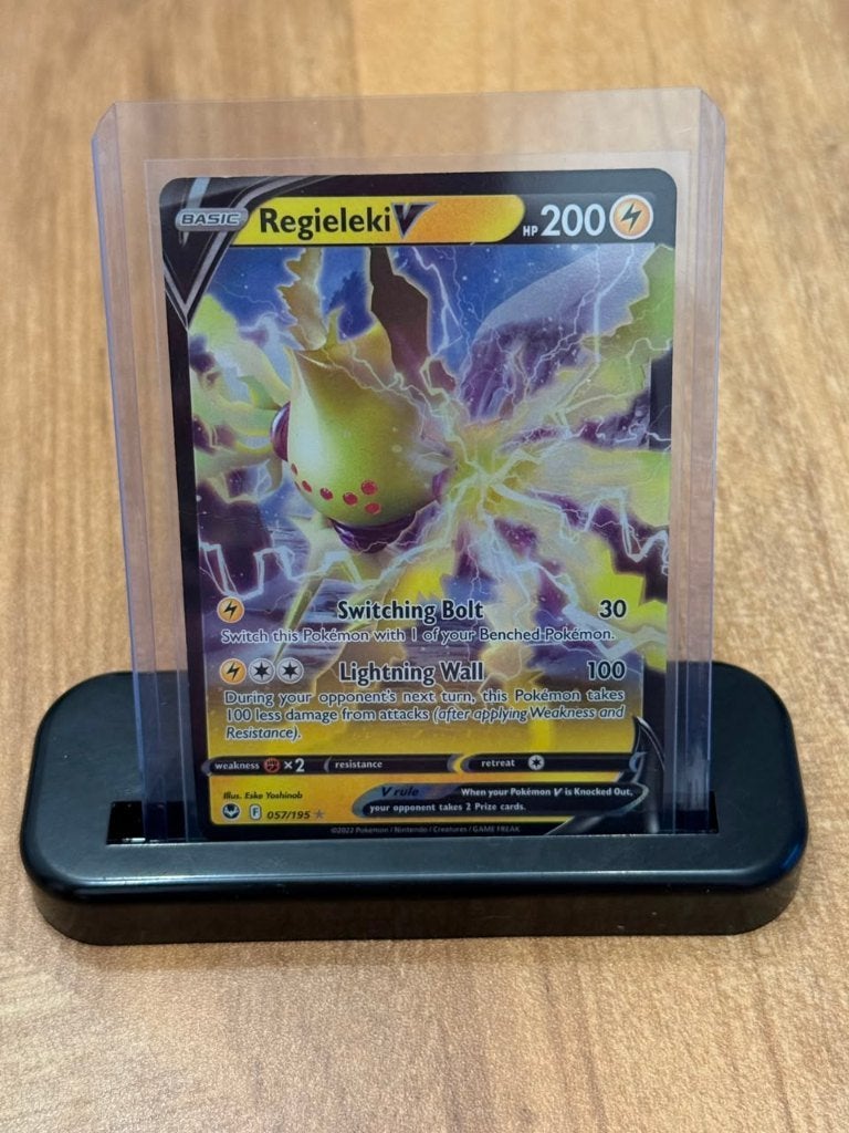 Regieleki V #57 Pokemon Silver Tempest, Ophalen of Verzenden, Zo goed als nieuw, Losse kaart