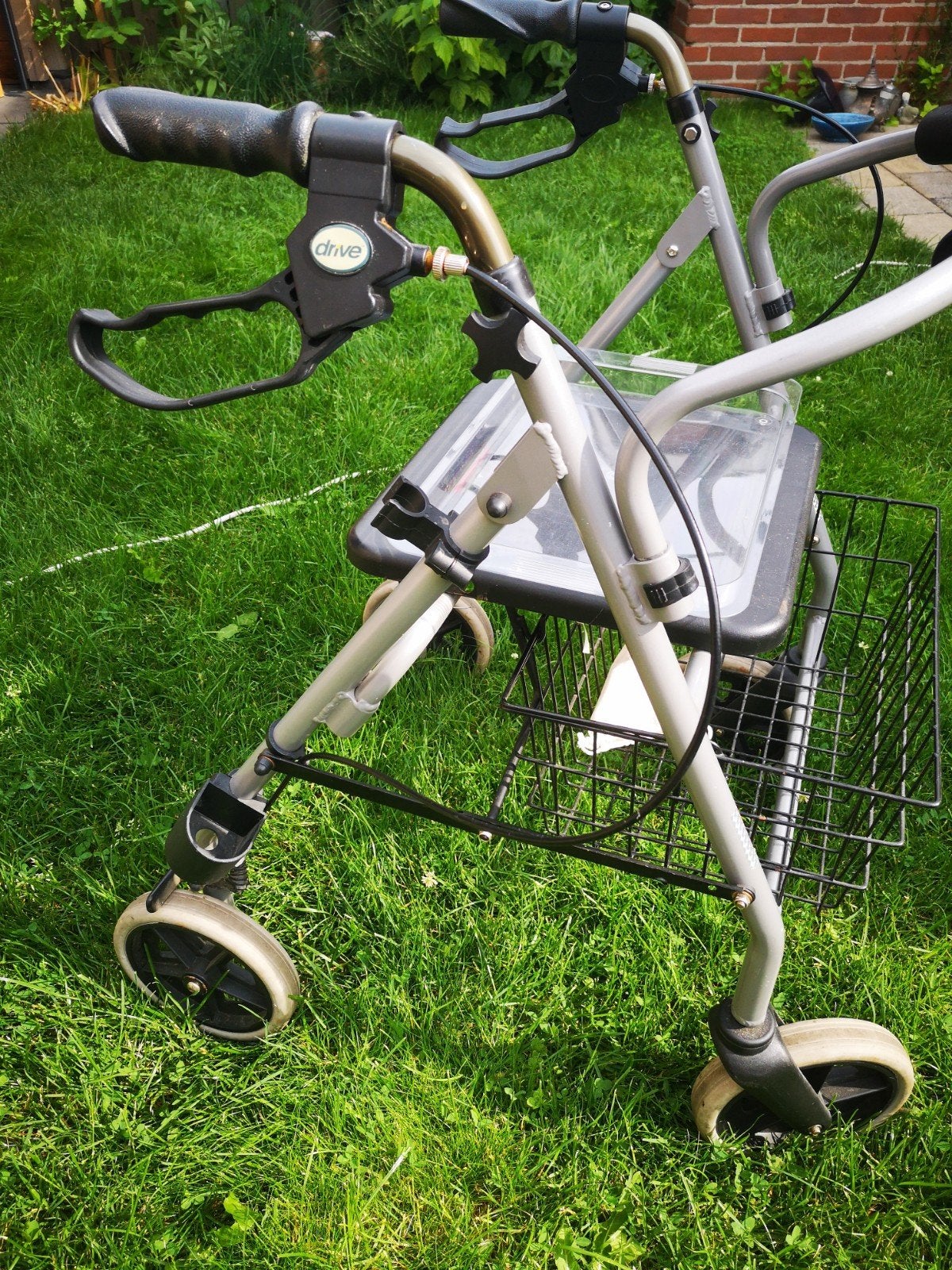 Lichtgewicht rollator, Ophalen, Lichtgewicht, Zo goed als nieuw