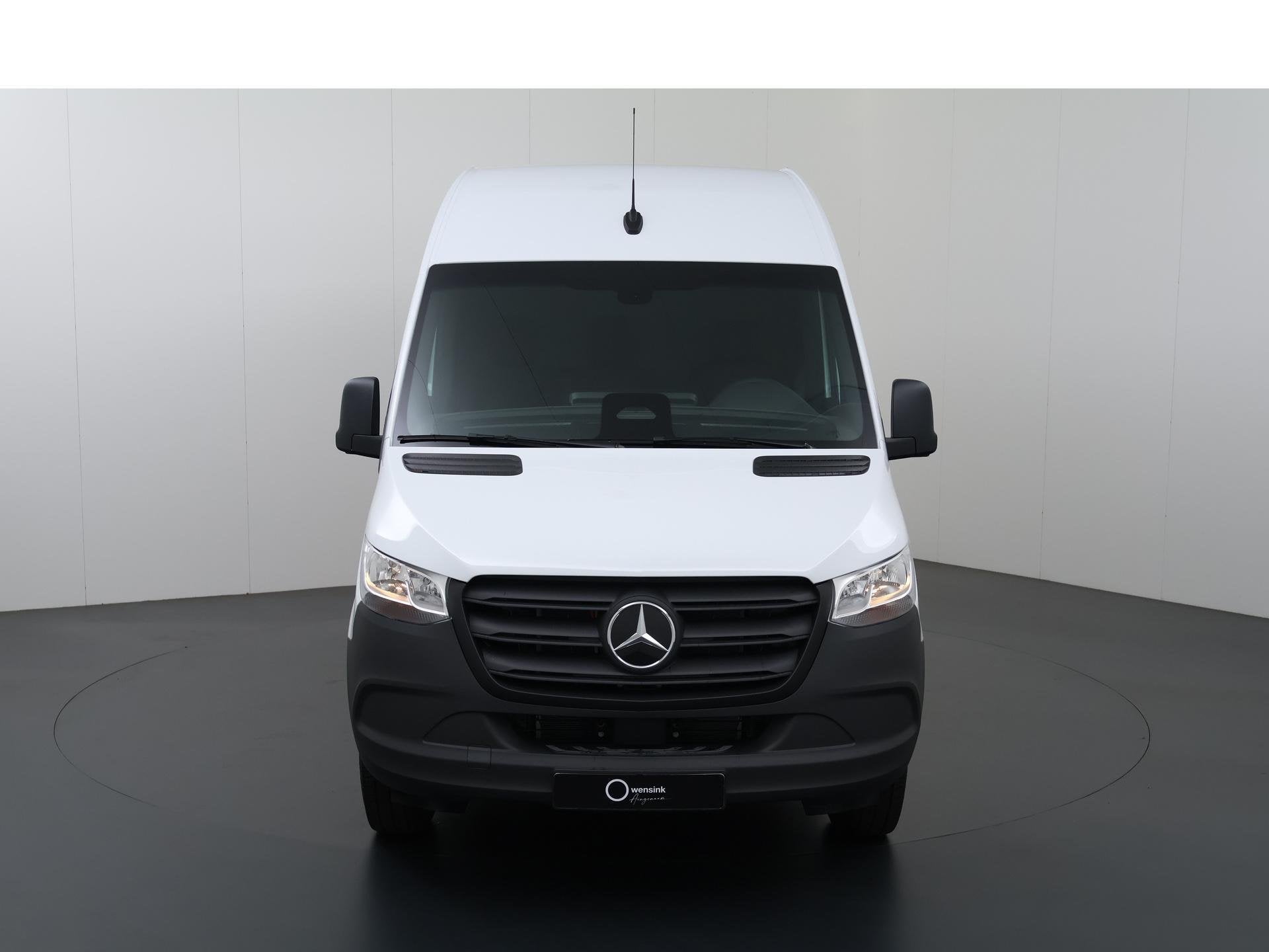 Mercedes-Benz eSprinter 314 L2 H2 PRO | 56 kWh | Trekhaak |, Auto's, Bestelauto's, Automaat, 2000 kg, 2420 kg, Nieuw