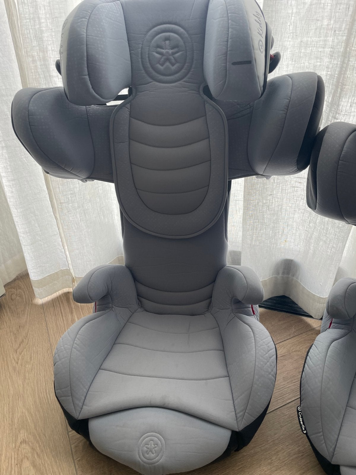 Kiddy Cruiserfix 3 autostoel - Grijs, Kinderen en Baby's, Autostoeltjes, Autogordel of Isofix, Gebruikt, 15 t/m 36 kg, Verstelbare rugleuning