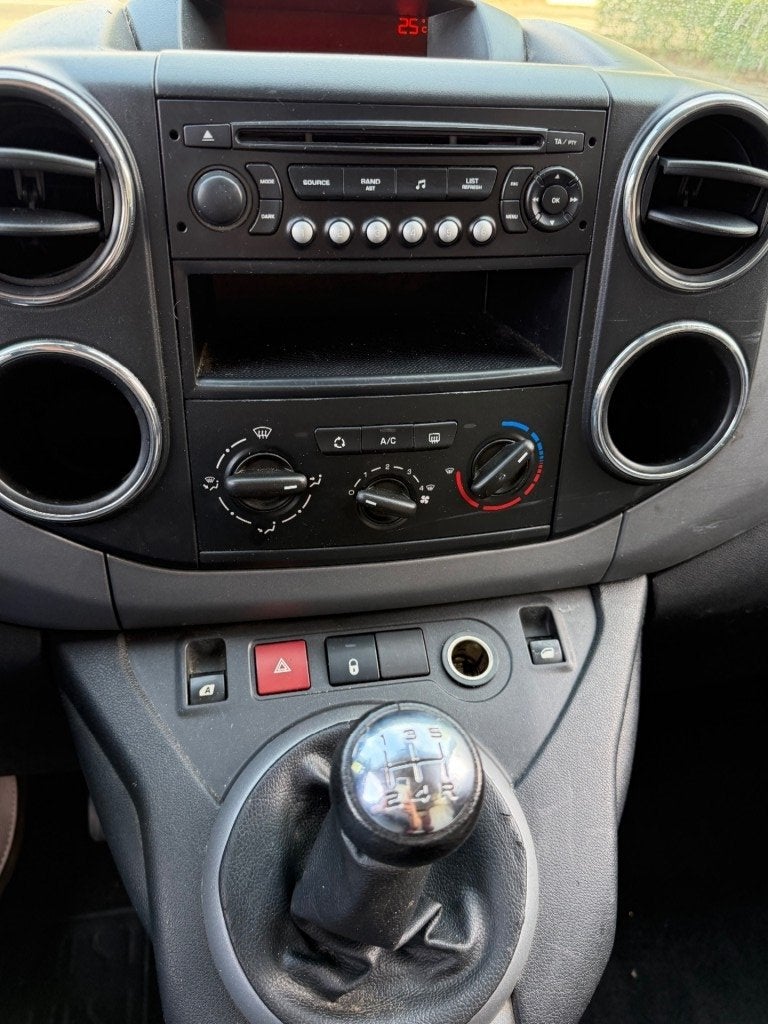 Citroen BERLINGO 1.6 VTi 120 Multispace AIRCO TREKHAAK PDC R, Auto's, Citroën, Voorwielaandrijving, Euro 5, 1380 kg, Gebruikt