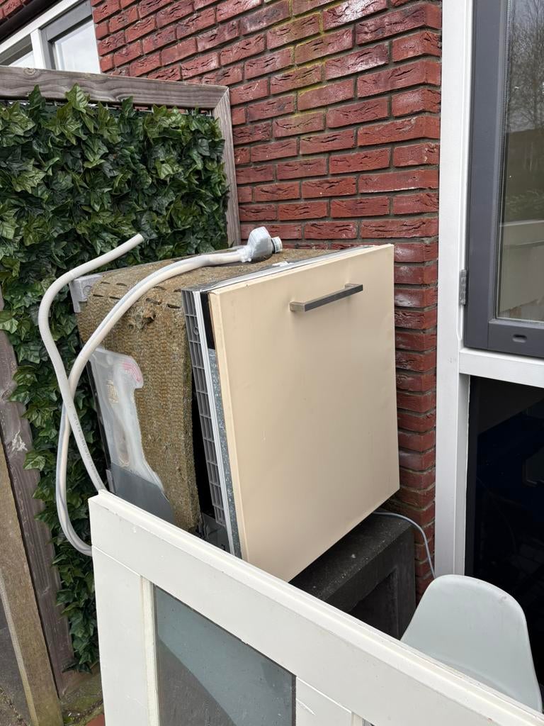 GRATIS op te halen in purmerend, Witgoed en Apparatuur, Koelkasten en IJskasten, Zonder vriesvak, 160 cm of meer, Ophalen of Verzenden